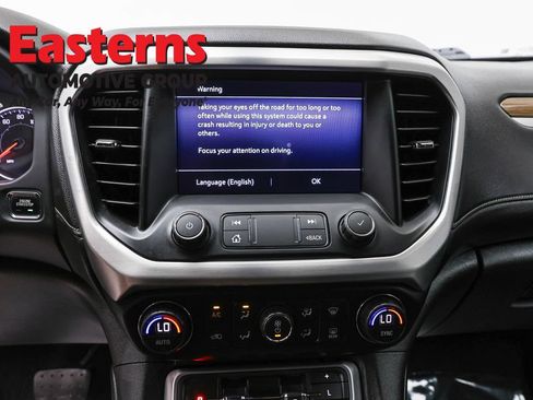 Used 2020 GMC Acadia SLE w/ Driver Convenience Package FWD image 13
