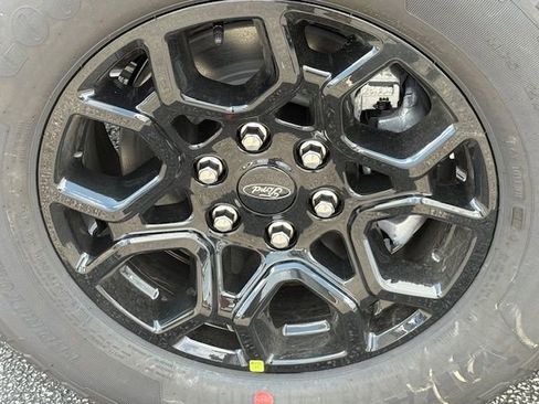 New 2025 Ford F150 XLT w/ Equipment Group 302A MID image 11