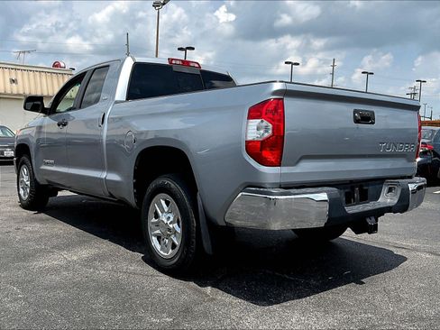 Used 2017 Toyota Tundra SR5 w/ SR5 Upgrade Package RWD image 4