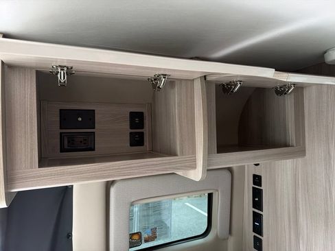 Used 2022 RAM ProMaster 1500 w/ Premium Convenience Group (B) FWD image 34