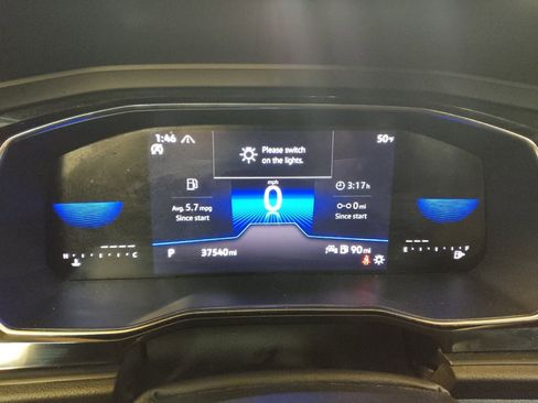 Used 2024 Volkswagen Jetta SE image 23