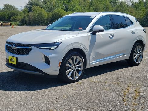 Used 2023 Buick Envision Avenir AWD/4WD image 1