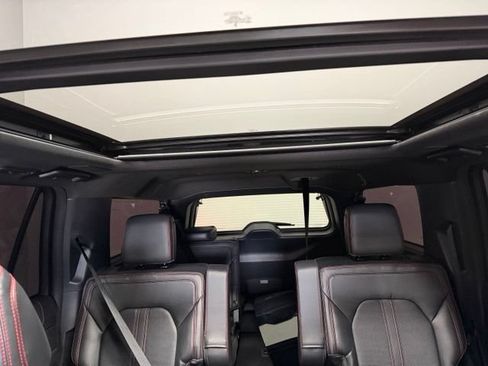 Used 2024 Ford Expedition Max Limited AWD/4WD image 22
