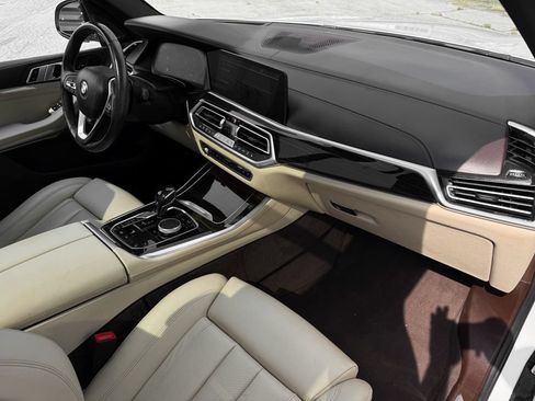 Used 2019 BMW X5 xDrive40i w/ Premium Package 2 AWD/4WD image 21