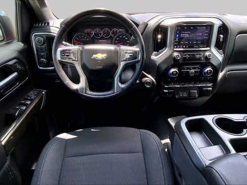 Used 2022 Chevrolet Silverado 1500 LT AWD/4WD image 6