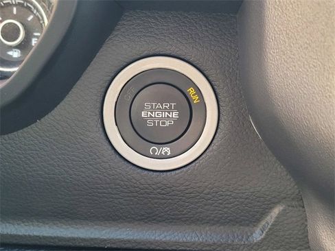 Used 2025 RAM 1500 Big Horn image 17