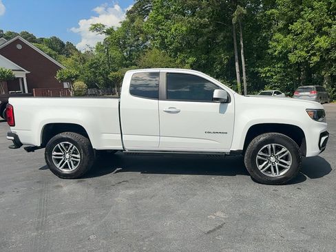 Used 2021 Chevrolet Colorado W/T w/ Custom Special Edition RWD image 4