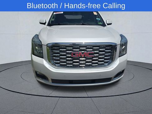 Used 2020 GMC Yukon Denali w/ Denali Premium Package AWD/4WD image 2