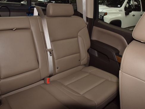 Used 2016 Chevrolet Silverado 1500 LTZ w/ Texas Edition RWD image 21