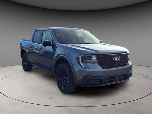 New 2026 Ford Maverick Lariat w/ Black Appearance Package image 14