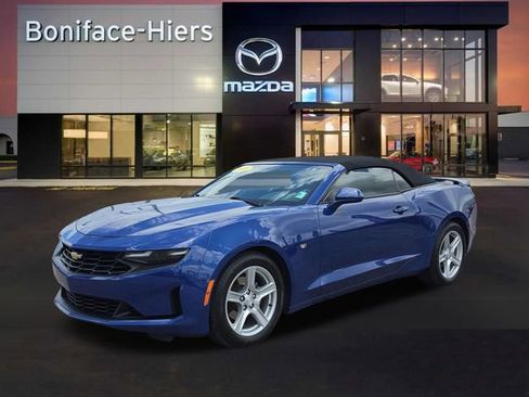 Used 2021 Chevrolet Camaro LT RWD image 2