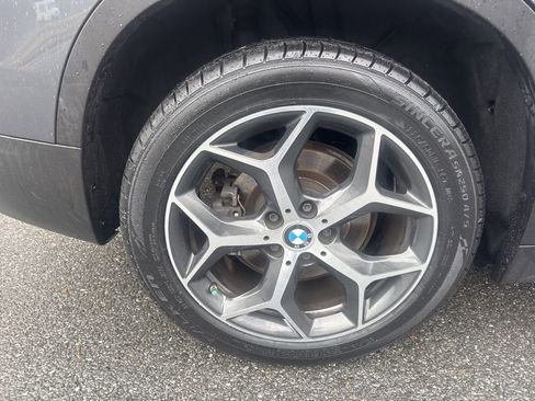 Used 2019 BMW X1 xDrive28i AWD/4WD image 12
