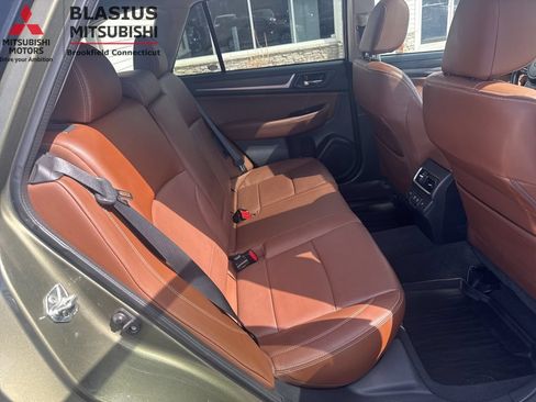 Used 2019 Subaru Outback 2.5i Touring AWD/4WD image 37