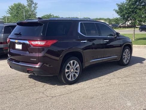 Used 2021 Chevrolet Traverse Premier AWD/4WD image 5