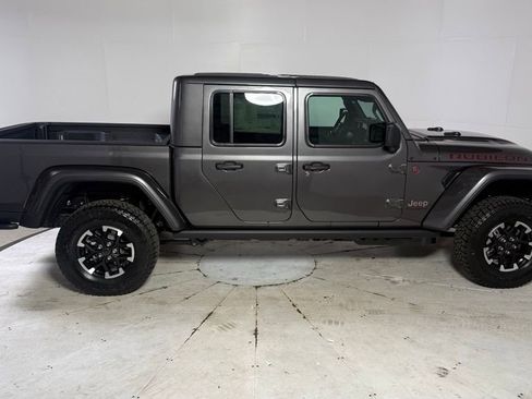 New 2026 Jeep Gladiator Rubicon AWD/4WD image 8