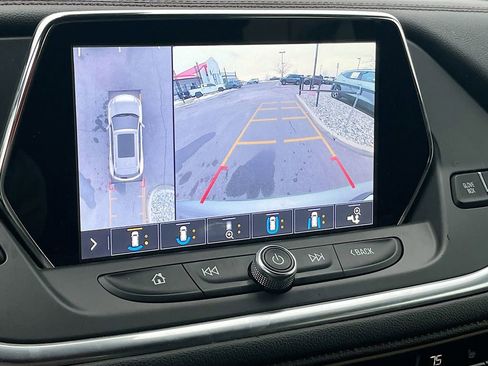 Used 2019 Chevrolet Blazer Premier w/ Sun and Wheels Package image 13