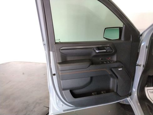 Used 2024 GMC Sierra 1500 AT4 w/ Technology Package image 28