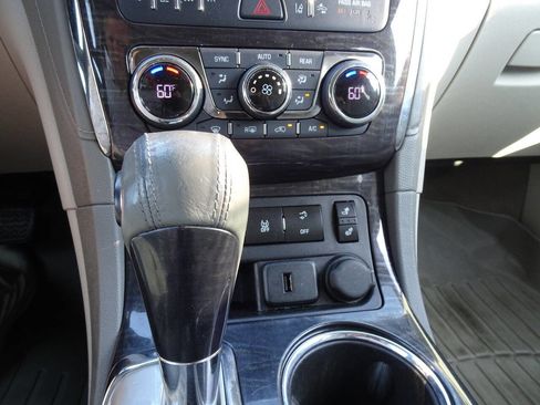 Used 2015 Buick Enclave Leather image 33