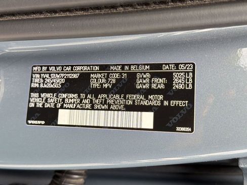 Certified 2023 Volvo XC40 B5 Plus w/ Climate Package AWD/4WD image 20