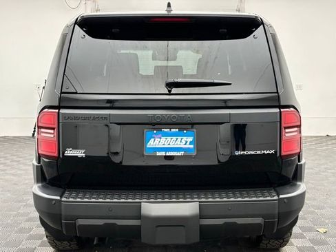 Used 2024 Toyota Land Cruiser 1958 image 9