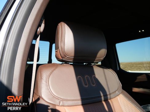 Used 2026 Ford F450 King Ranch w/ FX4 Off-Road Package image 22