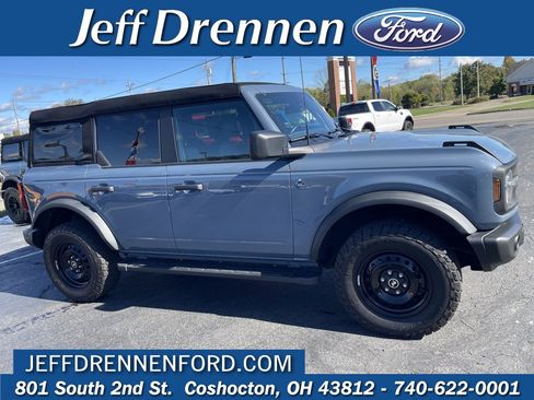 Used 2023 Ford Bronco Black Diamond image 1