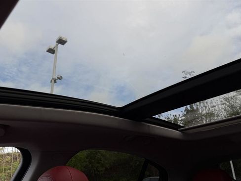 Used 2019 Alfa Romeo Stelvio AWD image 58