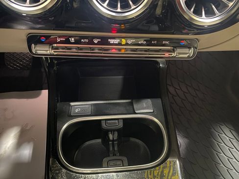 Used 2023 Mercedes-Benz CLA 250 CLA 250 image 13