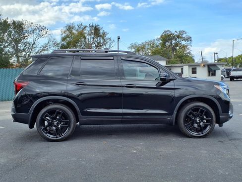 Used 2025 Honda Passport Black Edition image 29