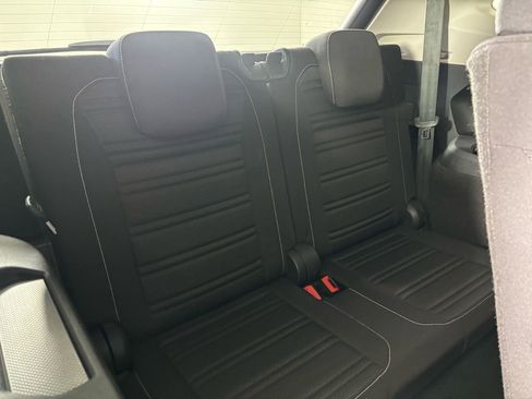 Used 2024 Volkswagen Tiguan S image 24