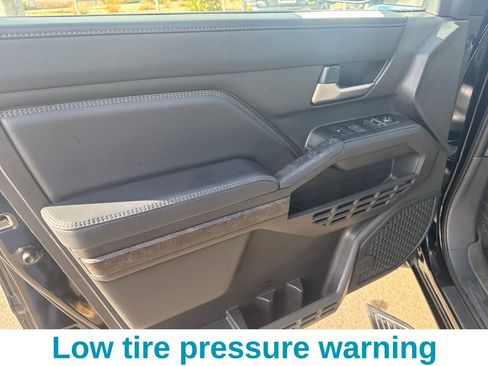 Used 2024 Toyota Tacoma Limited w/ Limited Package (LT) image 13