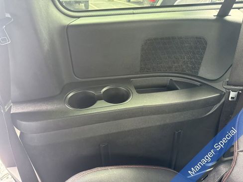 Used 2020 Dodge Grand Caravan GT FWD image 30
