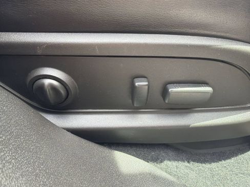 Used 2015 GMC Acadia Denali FWD image 14