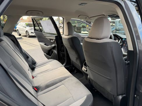 Used 2020 Subaru Outback Premium image 16