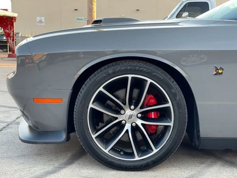 Used 2018 Dodge Challenger R/T Scat Pack image 40
