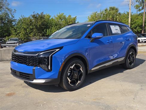 New 2026 Kia Sportage EX image 4