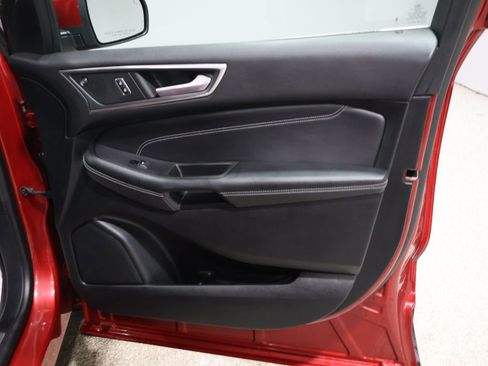 Used 2024 Ford Edge Titanium w/ Equipment Group 301A image 23