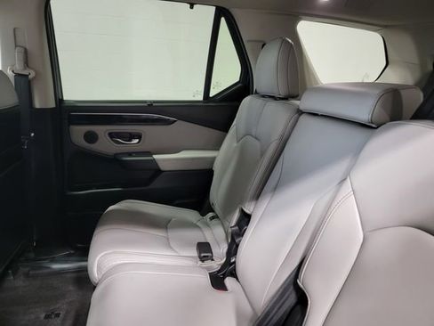 Certified 2025 Honda Pilot EX-L image 13