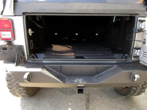 Used 2015 Jeep Wrangler Unlimited Sport image 51