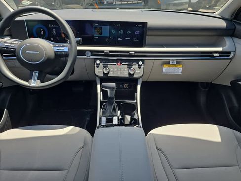 New 2026 Hyundai Tucson SE FWD image 18
