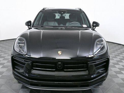 Certified 2026 Porsche Macan Turbo AWD/4WD image 33