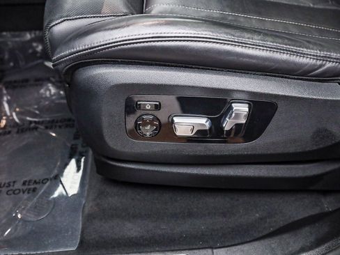 Certified 2024 BMW X7 xDrive40i image 22