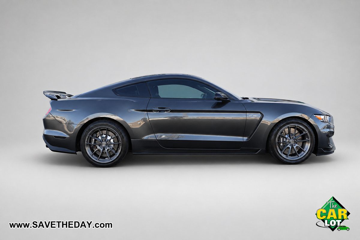 Used 2018 Ford Mustang Shelby GT350 w/ Electronics Package RWD image 9