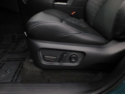 Used 2025 Toyota 4Runner TRD Off-Road Premium image 25