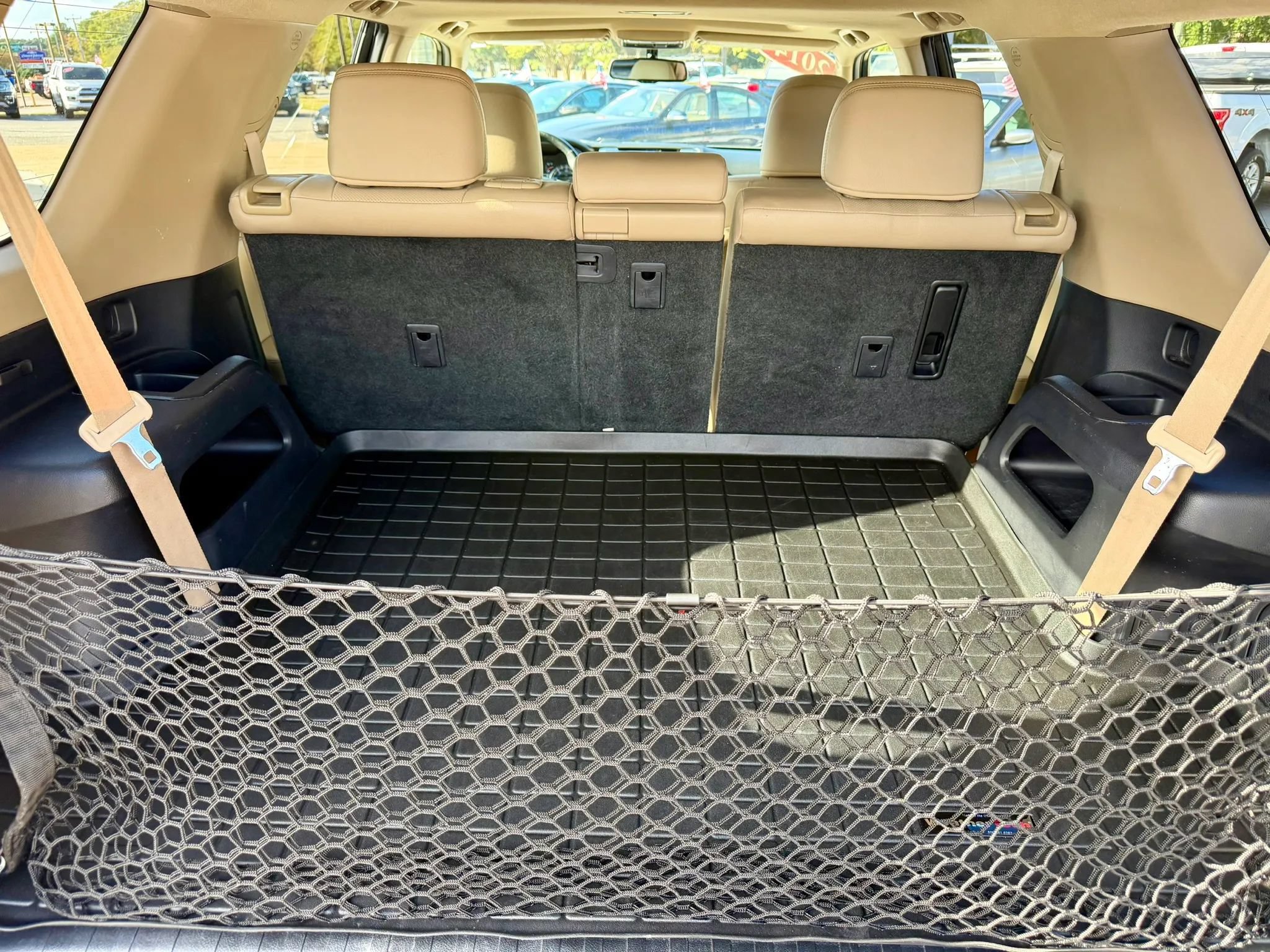Used 2014 Toyota 4Runner Limited AWD/4WD image 18