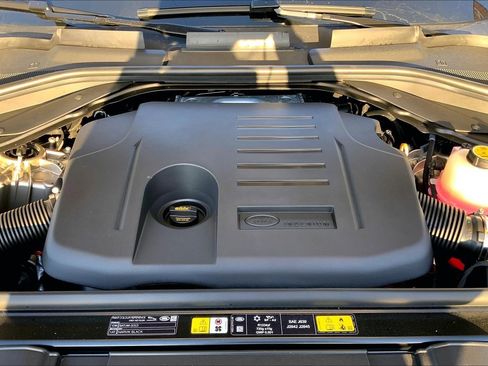 New 2026 Land Rover Range Rover SE AWD/4WD image 16