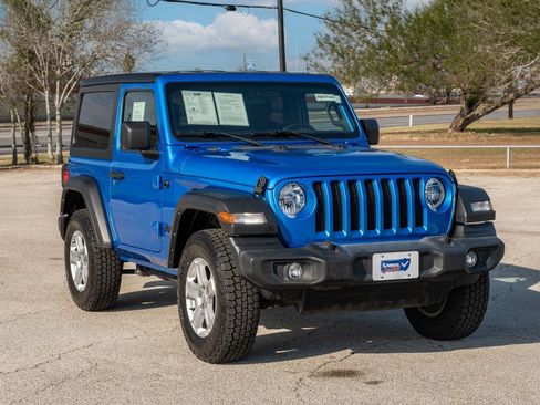 Used 2022 Jeep Wrangler Sport S image 1