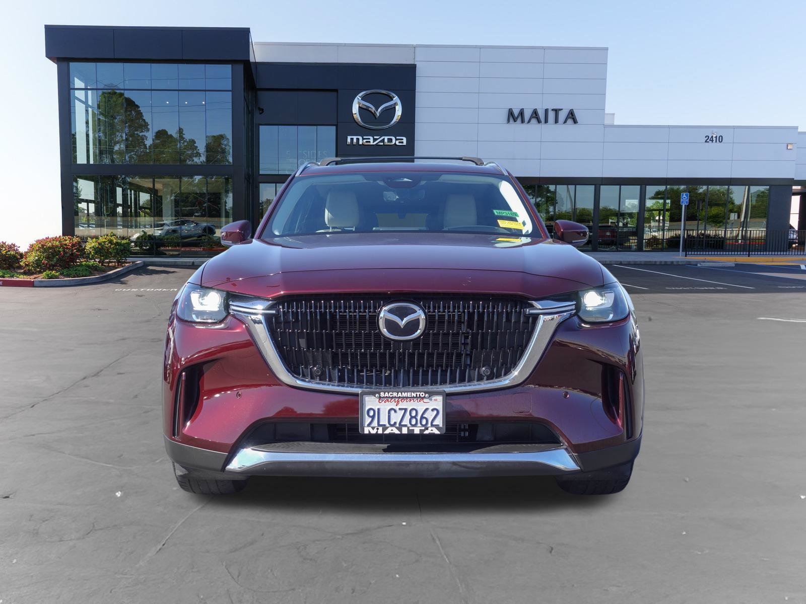 Used 2024 MAZDA CX-90 Plug-In Hybrid w/ Premium Pkg AWD/4WD image 11