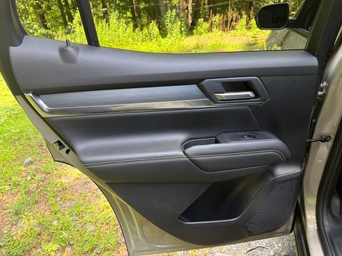 Used 2025 GMC Terrain Elevation FWD image 15