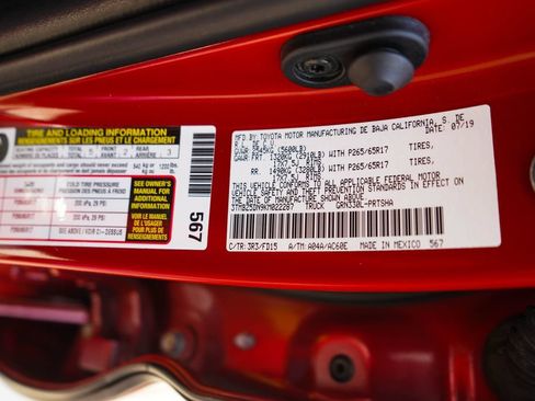 Used 2019 Toyota Tacoma TRD Sport w/ Technology Package RWD image 41